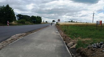 Droga przejezdna, chociaż jest ciągle placem budowy