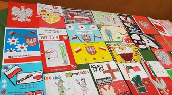 Dzieci dziękują Powstańcom Wielkopolskim