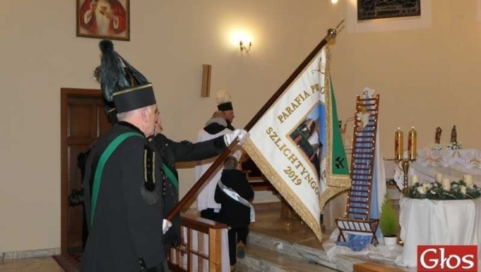 - poświęcenie sztandaru