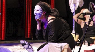 Amatorski teatr ,,Na Wietrze" Grzegorza Dolacińskiego skomentuje w Lesznie współczesną kondycję człowieka