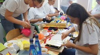 Samodzielne książeczki interaktywne na warsztatach w SOSW