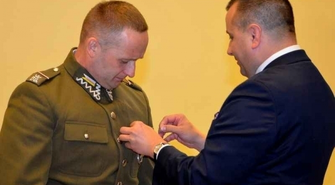 Arturowi Derendzie za "Szwadron Nadgoplański"