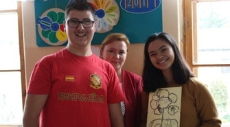 Spotkanie uczniów ze studentką z Filipin