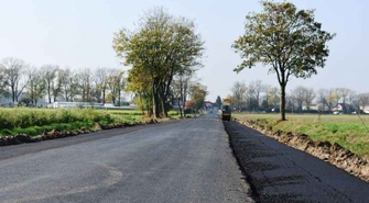 Poszerzenie jezdni i wymiana asfaltu