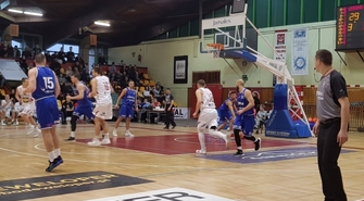 Timeout Polonia 1912 Leszno 84:70 Pogoń Prudnik 