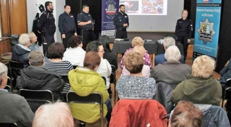 Policjanci spotkali się z mieszkańcami Sławy