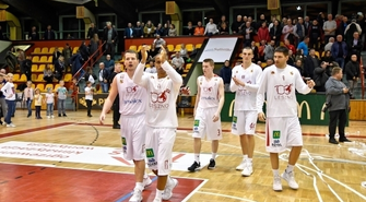 Timeout Polonia 1912 Leszno 83:92 WKK Wrocław 