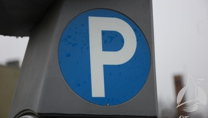 Ruszyły płatne parkingi