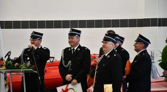 - uroczystość zdania obowiązków