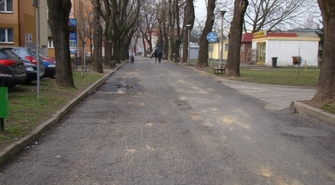 piesi oddzieleni od rowerzystów