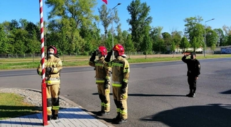 Uroczysty apel z okazji Dnia Flagi Rzeczypospolitej