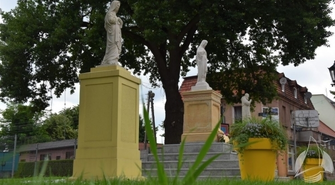 "Zielony dywan" w centrum Sławy