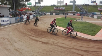 LKS Szawer Leszno poległ w derbach Wielkopolski 