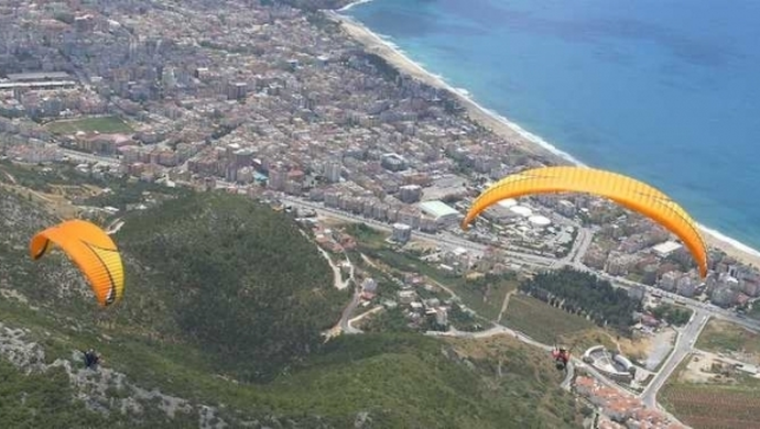 Czy szef ma prawo odmówić urlopu, gdy odmrażana jest gospodarka?