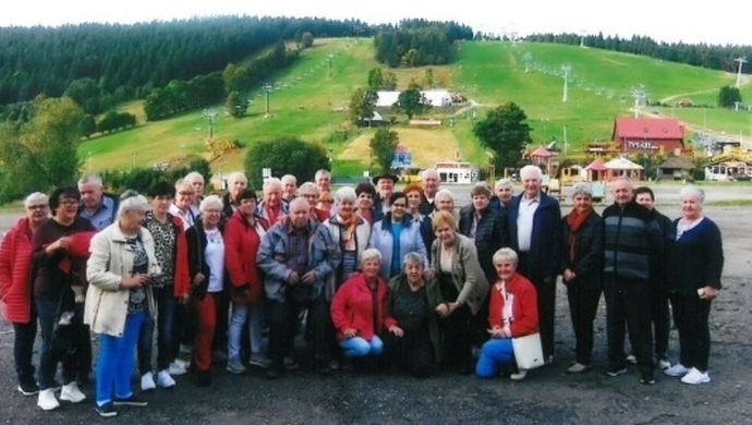 Emeryci na wycieczce w Kotlinie Kłodzkiej