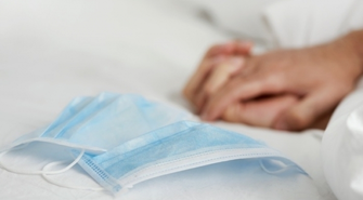 Seks Polaków po roku pandemii [WYWIAD]