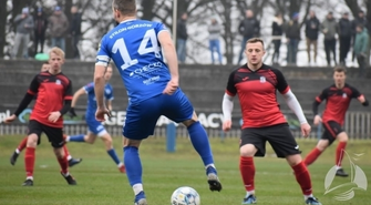 Dąb tym razem na tarczy