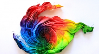 Zalety korzystania z barwników do tkanin