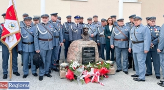 Odsłonięcie popiersia Józefa Piłsudskiego we Wschowie