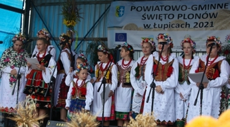 - Zespół Pieśni i Tańca im. Michała Krechowca