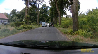 O mały krok od tragedii (VIDEO)