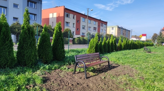Nowe ławki na terenach rekreacyjnych w Jędrzychowicach (ZDJĘCIA)