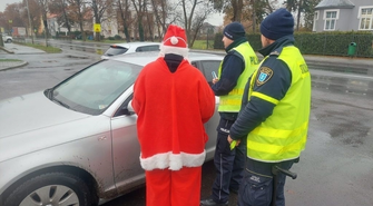 Święty Mikołaj na drogach! (FOTO)
