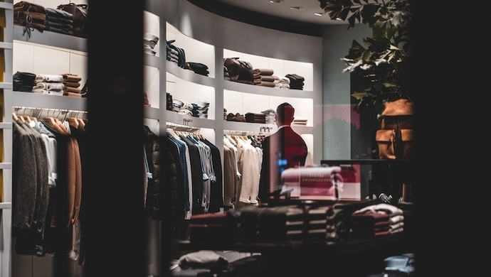 Pasja do zakupów: jak zaoszczędzić na ulubionych ubraniach