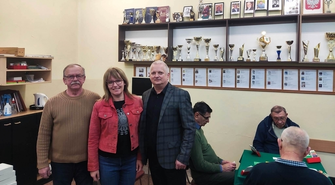 Sekcja brydża dla seniorów we Wschowie - nie zwlekaj, zapisz się już dziś!