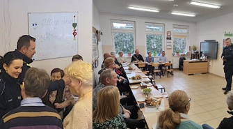 Policjanci złożyli życzenia z okazji Dnia Babci i Dnia Dziadka (FOTO)