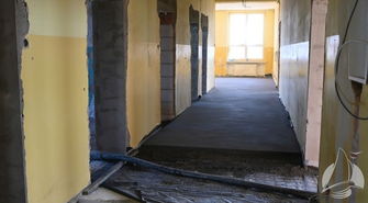 Trwa modernizacja dawnego budynku szkoły (FOTO)