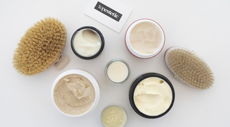 Podpowiadamy, jak pielęgnować skórę ciała, aby stała się gładsza i bardziej jędrna!