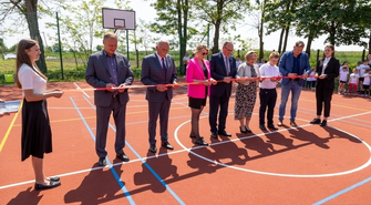 Uroczyste otwarcie boiska sportowego w Jędrzychowicach (VIDEO)