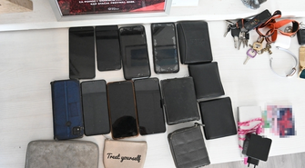 Znalezione przedmioty po Rap Stacja Festiwal trafiły do Sławskiego Centrum Kultury i Wypoczynku (FOTO)