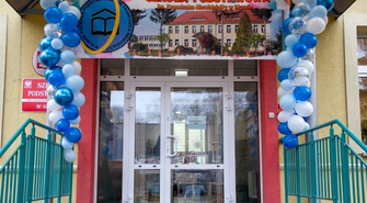 Nauczyciele ze Sławy stawiają na solidarność: Zamiast kwiatów wsparcie dla walczącego o wzrok Nikosia