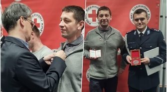 Aspirant Dariusz Brychcy uhonorowany za bezinteresowną pomoc