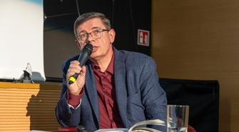 Krzysztof Grabka zaprezentował książkę „Darem Młodzieży do Japonii” (VIDEO)