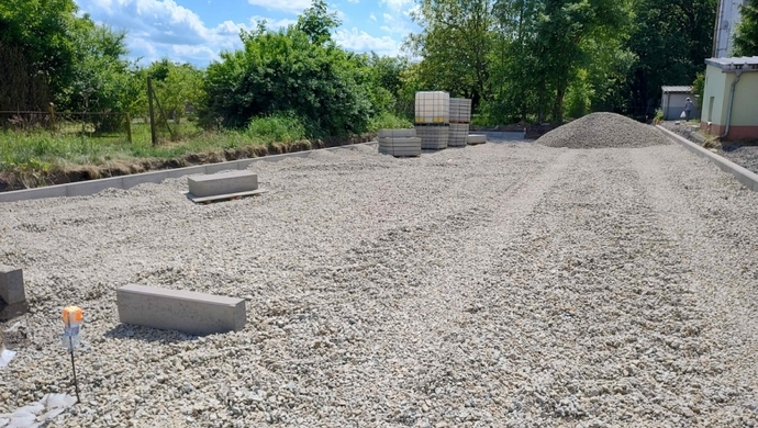 Trwa przebudowa terenu przy blokach w Górczynie. Na jakim etapie są prace?