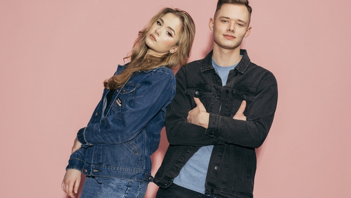 Hanna Kuzimowicz i Wiktor Knaflewski wydali nowy utwór. „Manekin” porusza tematykę idealizacji w mediach społecznościowych