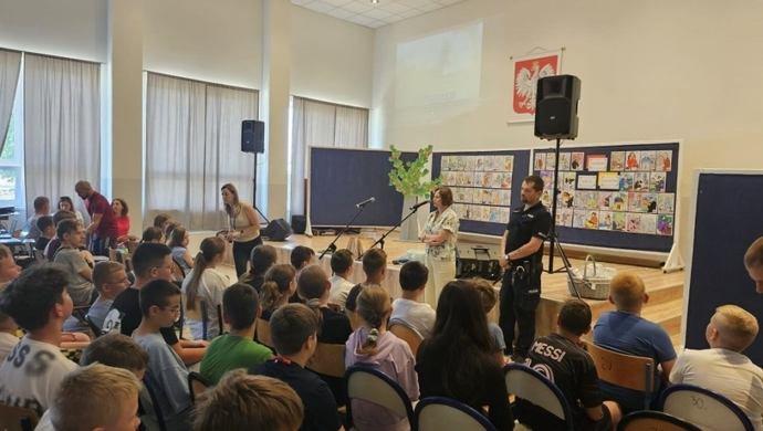 Bezpieczne Wakacje 2024. Policja przypomina zasady bezpieczeństwa