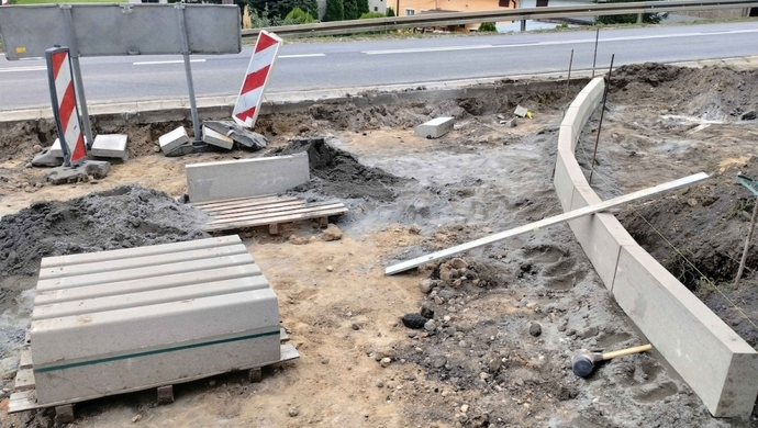 Nowy chodnik w Dryżynie. Mieszkańcy zyskają 380 metrów bezpieczeństwa
