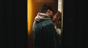 Nuda w związku? Wypróbuj produkty marki Sensu i dodaj pikanterii w intymnym życiu