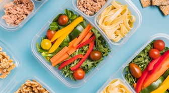 Catering dietetyczny dla osób na diecie niskoglikemicznej – jaki wybrać?