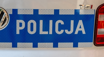 Chciała sprzedać kurtkę, straciła 3 tys. zł. Nastolatka ma nauczkę do końca życia