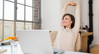 Jak programy dbające o dobre samopoczucie pracowników wpływają na ich lojalność?