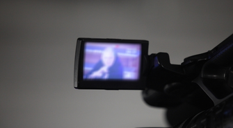 Skandaliczne zachowanie youtubera i jego znajomej we Wschowie. Grozi im więzienie