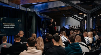 Opinia o Aleksandrze Orłowskim, czyli jak zarabiać na kryptowalutach