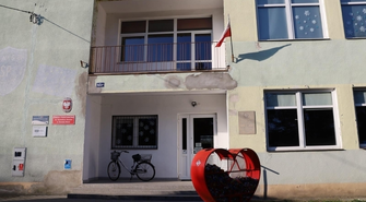 Szkoła w Osowej Sieni przejdzie metamorfozę. Rusza przetarg na termomodernizację