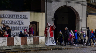 Chrześcijańska odpowiedź na Halloween. Korowód Świętych we Wschowie