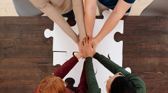 Mocne podstawy współpracy – jak integracja w pięknym otoczeniu sprzyja budowaniu relacji zespołowych